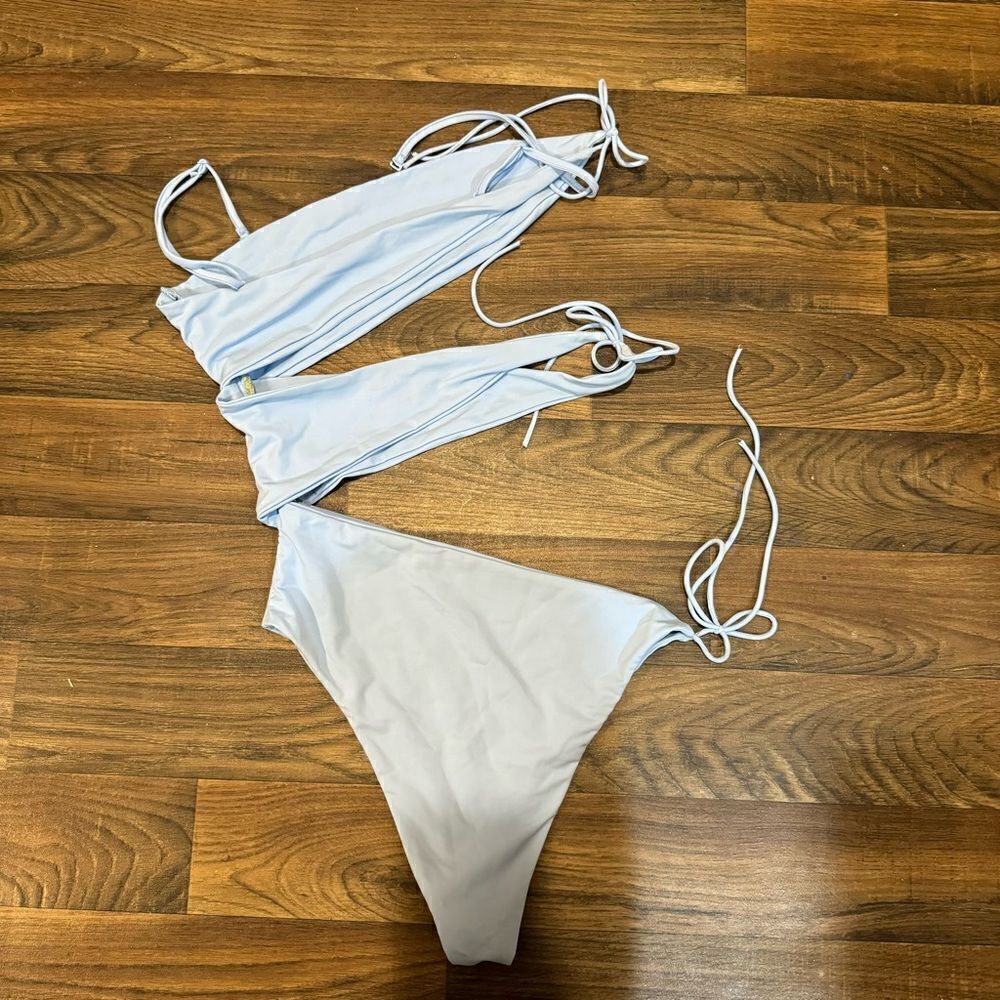 FN Light Blue Bikini - Picture 2 of 4